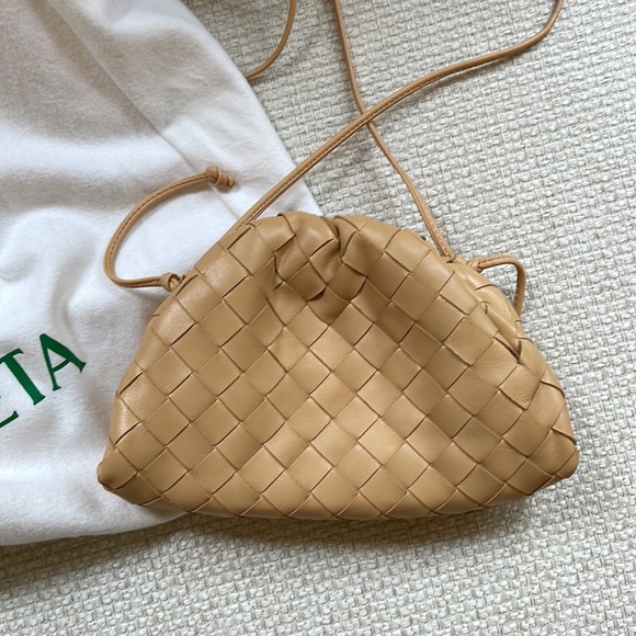 BOTTEGA VENETA MINI POUCH NWOT - Picture 10 of 16